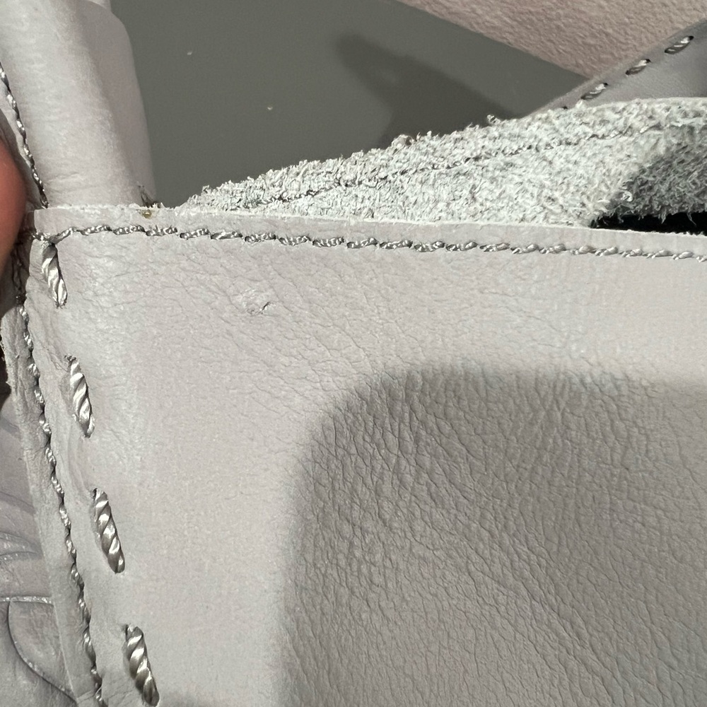 The Sak Los Feliz Leather Hobo Bag Dove Gray | Embossed Boho Tassel Purse | NWOT - Picture 11 of 11